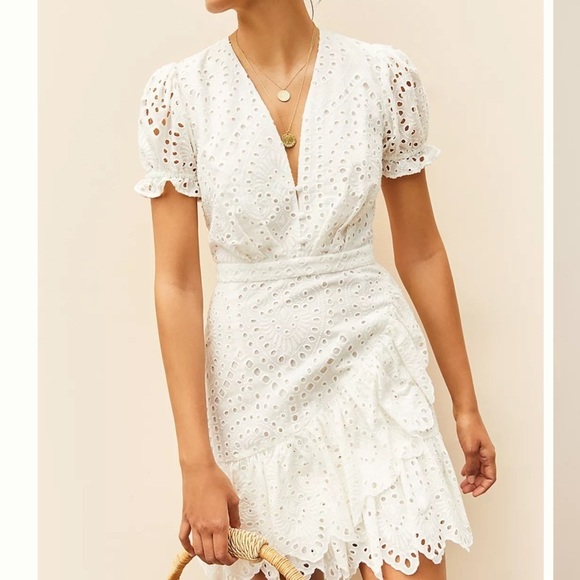 Yumi Kim White Eyelet Ruffle Wrap Lara Lace Mini Dress Large - Picture 1 of 6